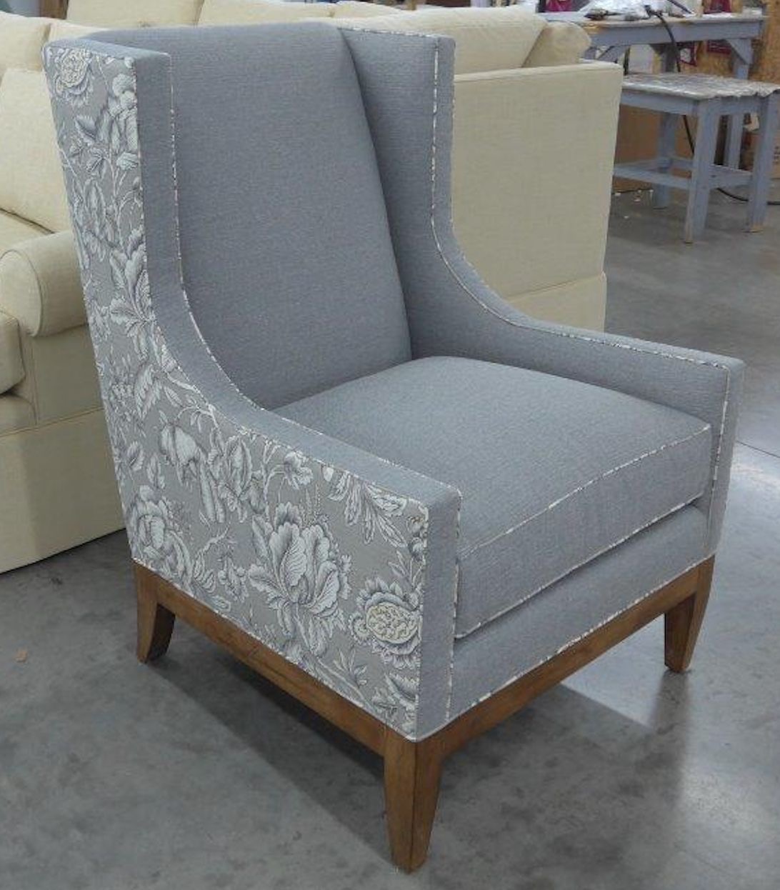 Accent Chairs image